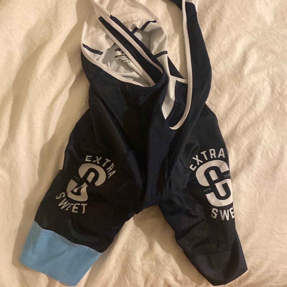 cycling kit. bibs - size medium. jersey size small